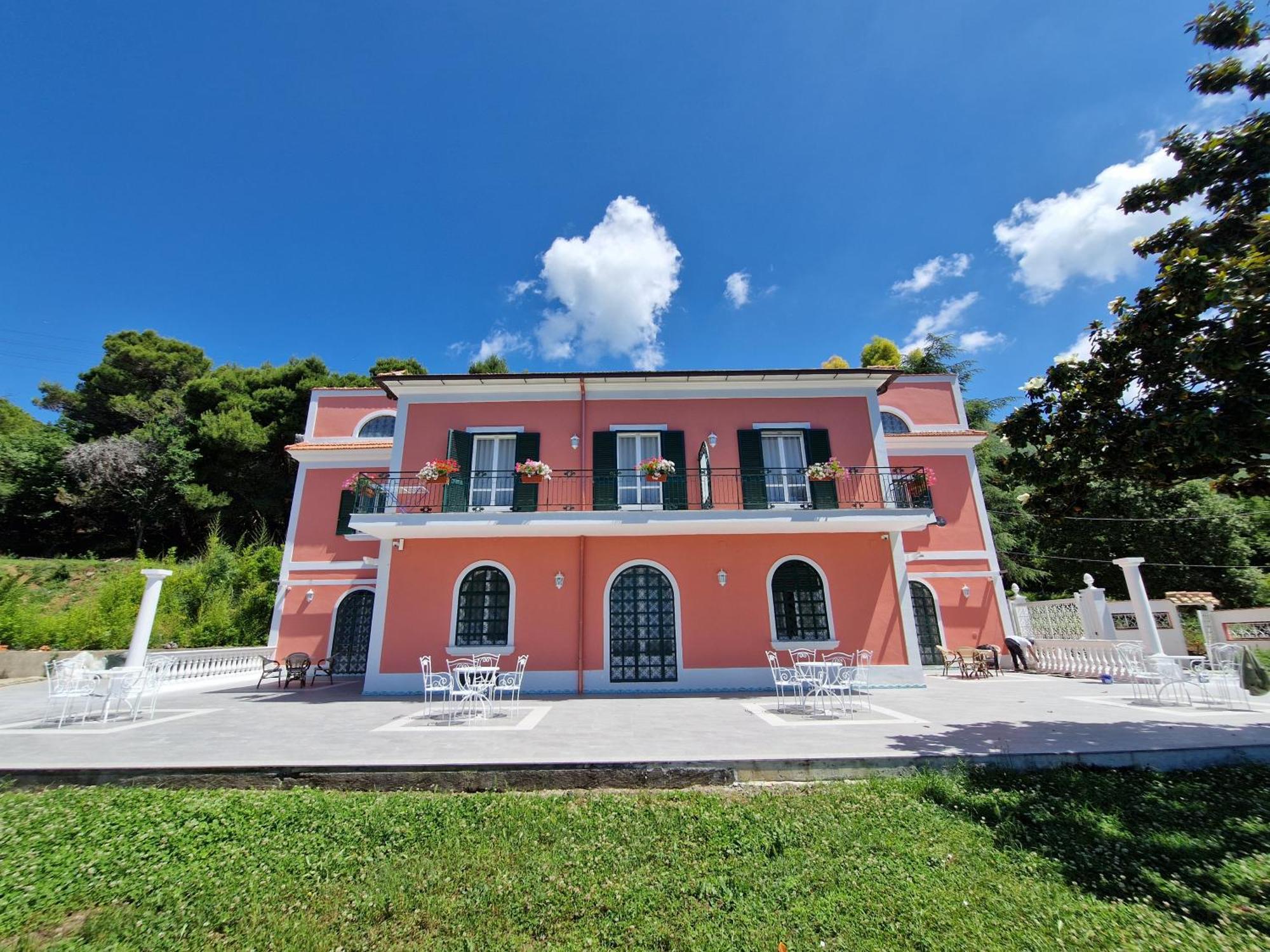 Villa Esmeralda Salerno Exteriér fotografie